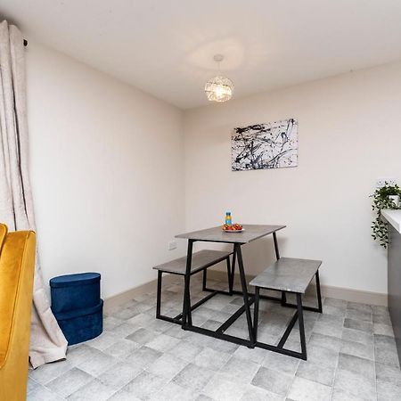 Avery House 2 - Two Bedroom With Outdoor Terrace By Bpne Darlington  Zewnętrze zdjęcie