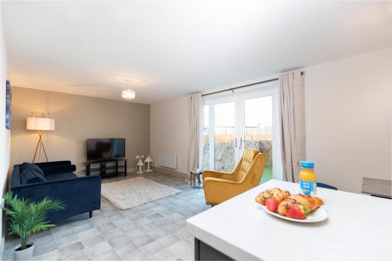Avery House 2 - Two Bedroom With Outdoor Terrace By Bpne Darlington  Zewnętrze zdjęcie