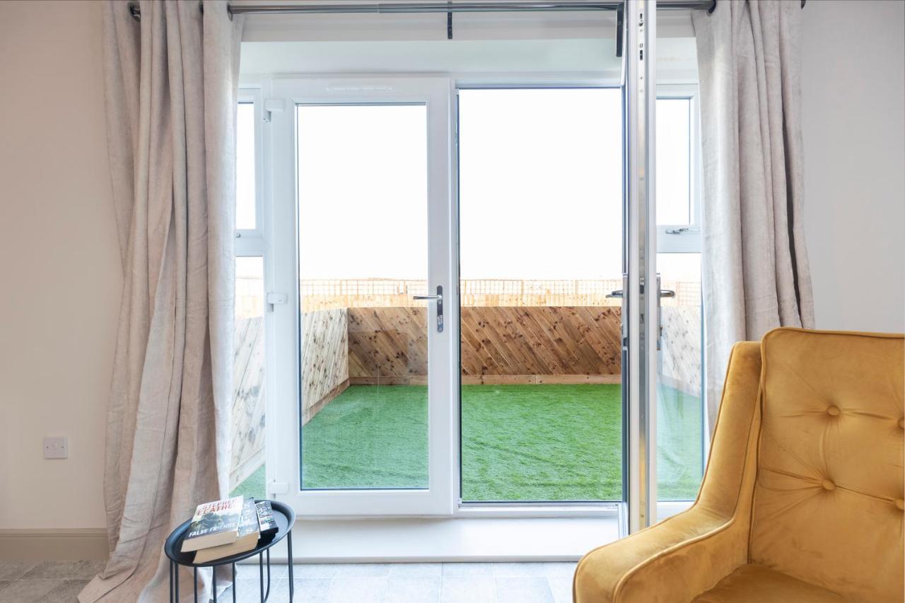 Avery House 2 - Two Bedroom With Outdoor Terrace By Bpne Darlington  Zewnętrze zdjęcie